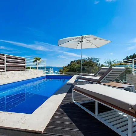 Holiday home Lantana Petrcane