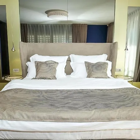 Lantana Holiday home *